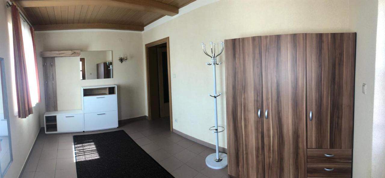Ferienwohnung Strohmaier Kitzeck im Sausal Exterior foto